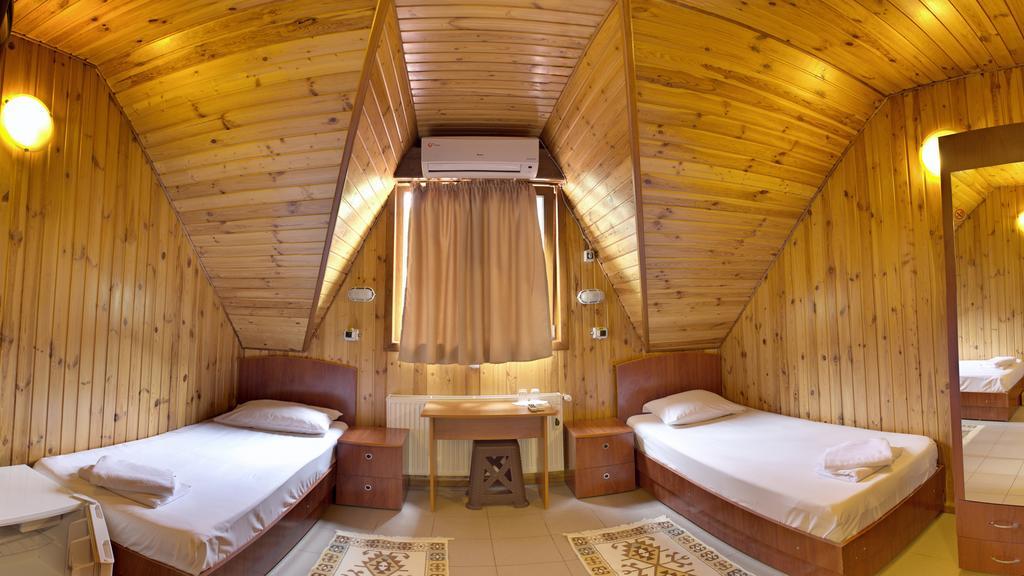 Pensiunea Casa Verde Bucuresti Екстер'єр фото