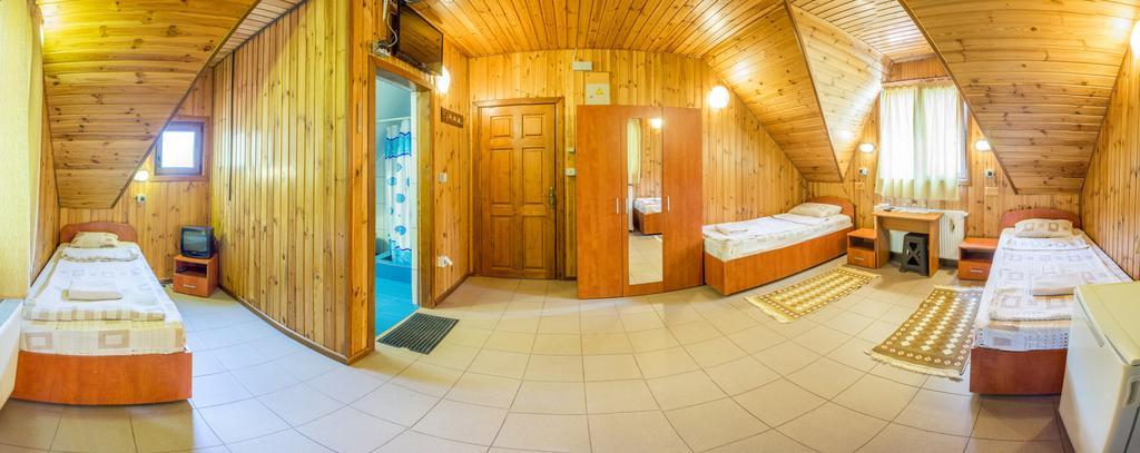 Pensiunea Casa Verde Bucuresti Екстер'єр фото