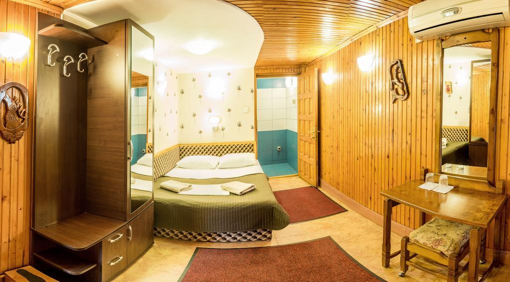 Pensiunea Casa Verde Bucuresti Екстер'єр фото