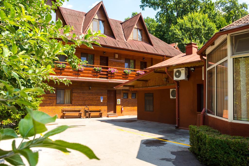 Pensiunea Casa Verde Bucuresti Екстер'єр фото