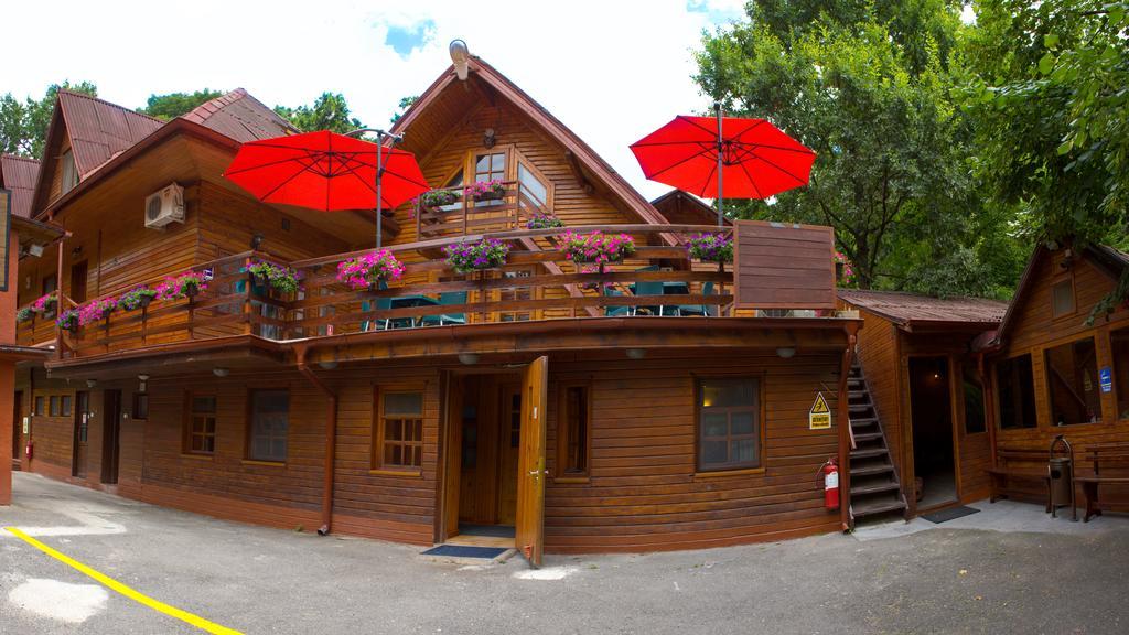 Pensiunea Casa Verde Bucuresti Екстер'єр фото
